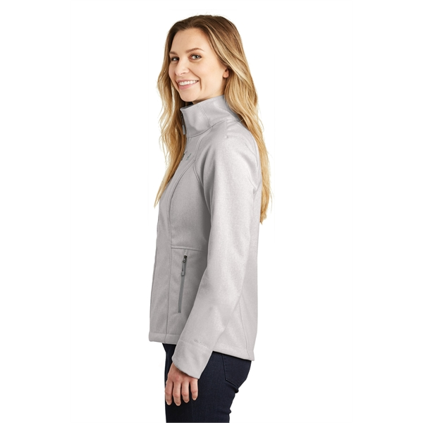 The North Face Ladies Apex Barrier Soft Shell Jacket. Daniels